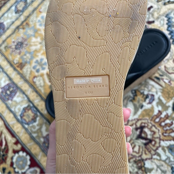 Veronica Beard Flip Flop Wedge - Picture 6 of 11